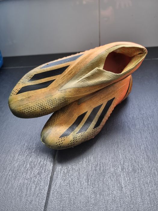 Chuteiras adidas 39 futebol