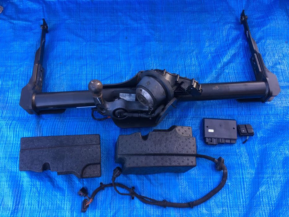 Audi Q5 80A / Hak Holowniczy / Moduł 8W1907383C