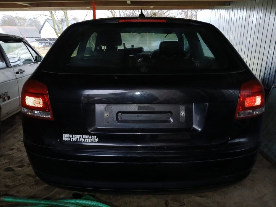 Zderzak audi a3 8p tył 3 drzwiowy