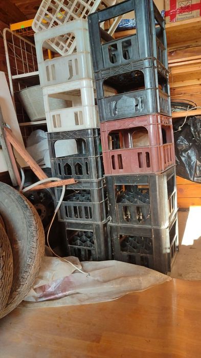 Пласмасові ящики