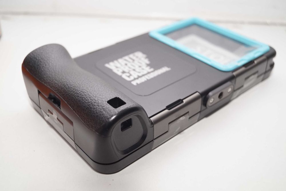 815 Etui wodoodporne SHELLBOX do Samsung iPhone UNIWERSALNY do 15m