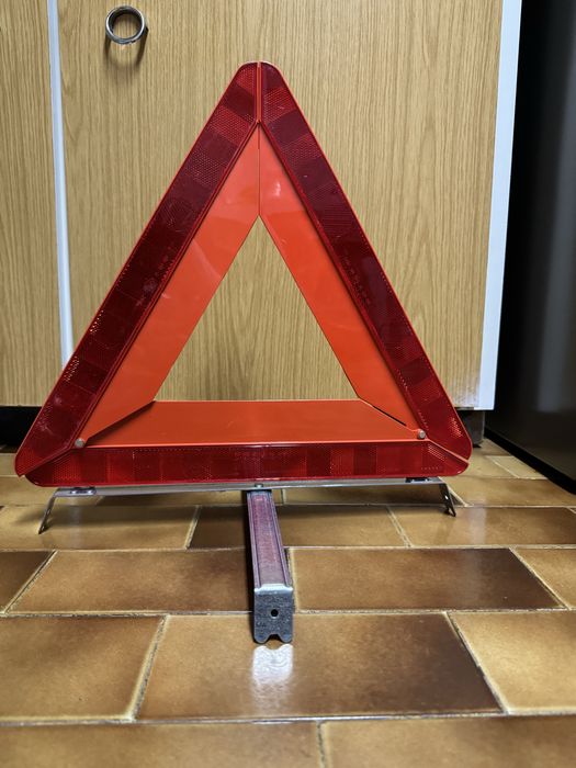 Triângulos Sinalização para carros