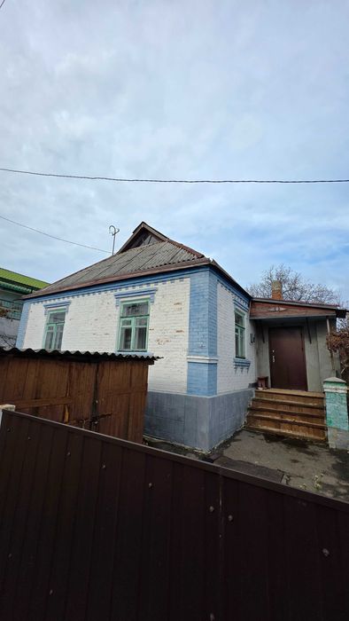 Одноповерховий будинок