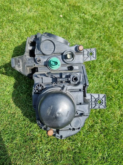 Lampa halogenowa reflektor DODGE durango czarny środek 2014 - 2020 DRL