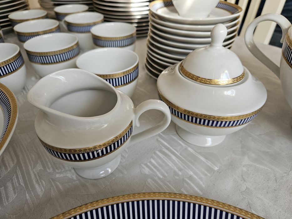 Porcelana Wałbrzych zestaw obiadowo-kawowy