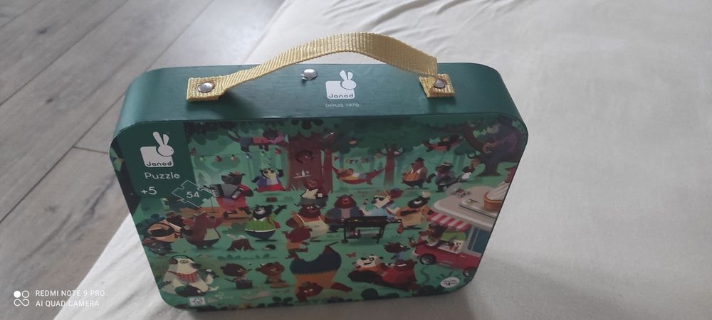 Rodzina Misiów puzzle w walizce 54 el. Janod