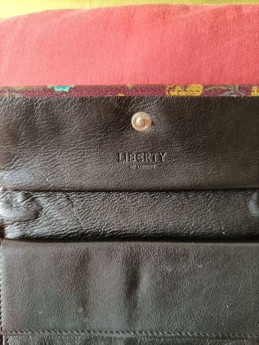 Carteira da Liberty of London (NOVA baixa de preço)