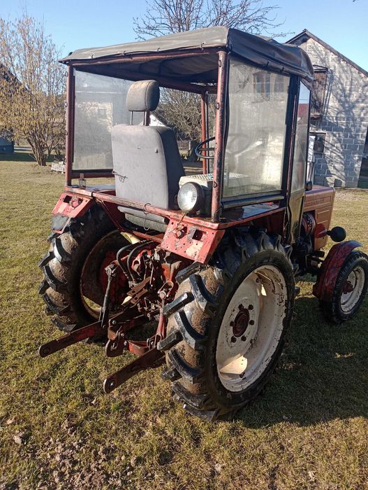 Traktor Władimirec T-25
