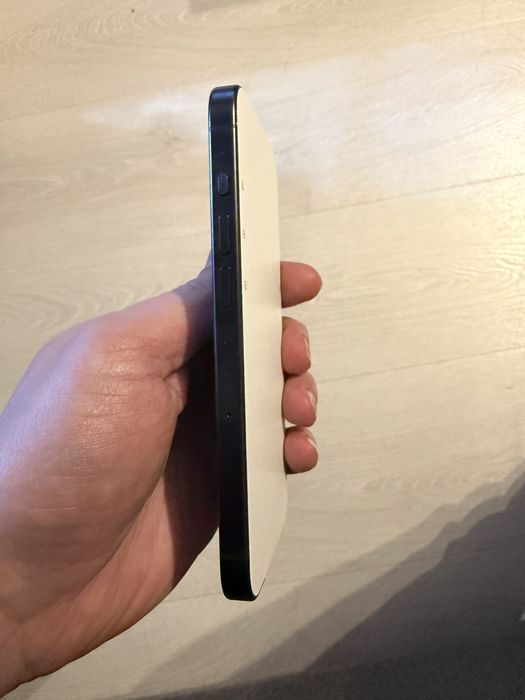 iPhone 15 Pro 128 GB czarny - NOWY