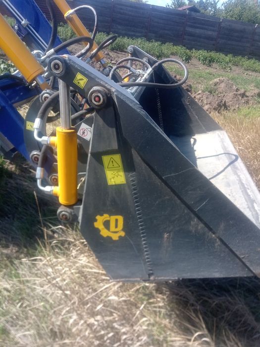 Трактор DF 404 G2