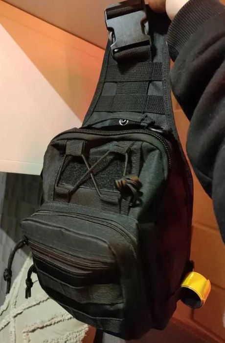 тактическая сумка через плечо для активного отдыха