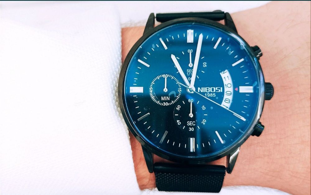 Relógio de Homem - Marca Nibosi - Novo