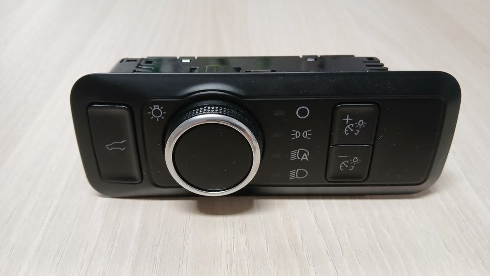 Włącznik świateł ford kuga escape mk3 mk4 stan idealny