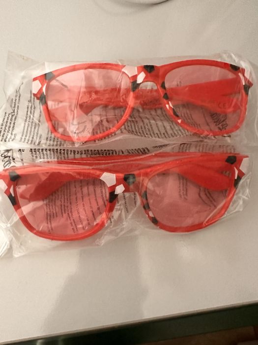 Okulary przeciwsłoneczne nowe 2 szt coca cola