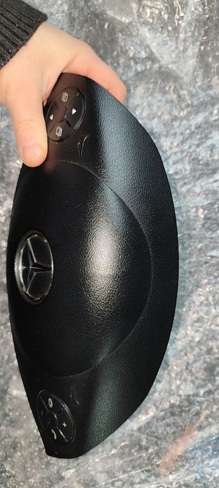 Подушка руля с кнопками мультируль на Sprinter 906