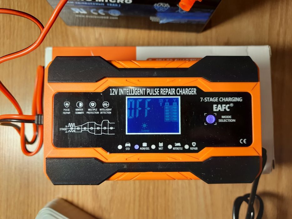 Зарядний пристрій 12А, автоматична зарядка АКБ 12А 12В