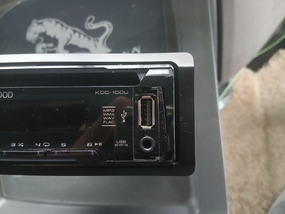Kenwood KDC-100u