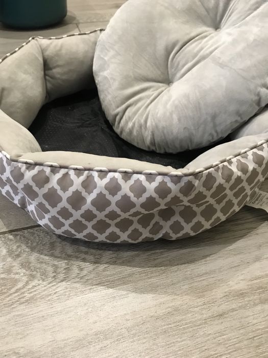 Продам лежанку для животных