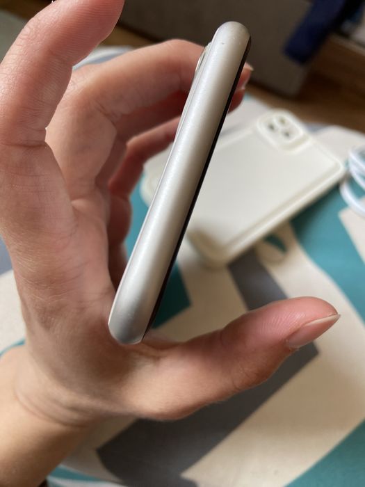 iPhone 11 64 GB | відмінний стан| Neverlock
