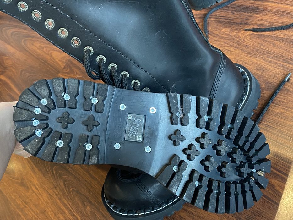 Buty Steel glany wysokie 20-dziurkowe martens