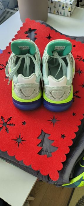 Adidas falcon damskie