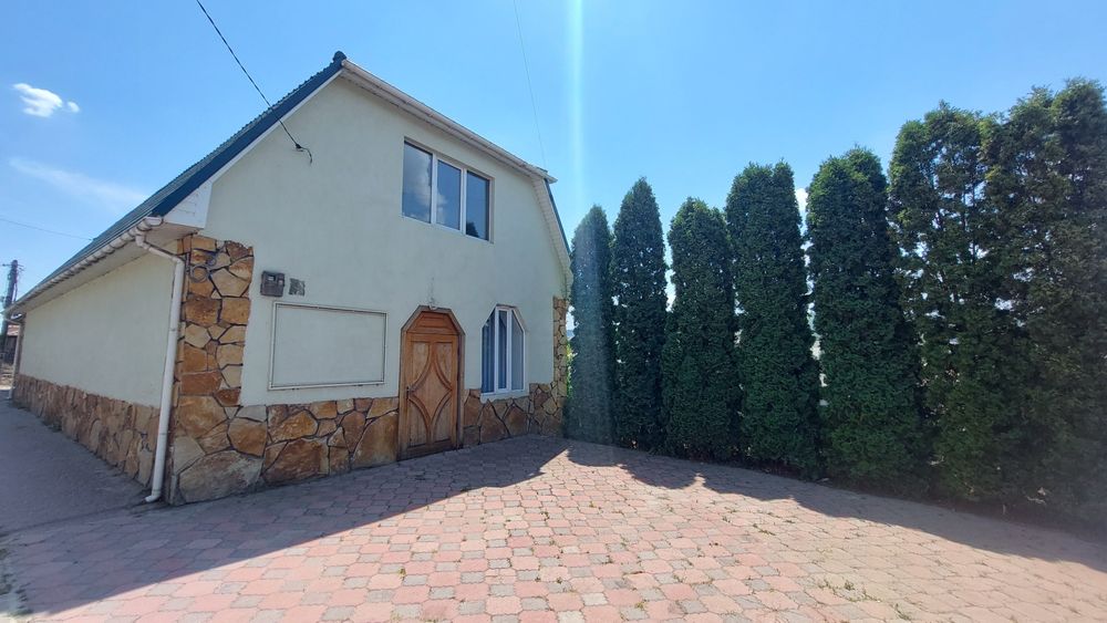 Оренда частини будинку. Вул.Покровська.