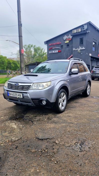 Subaru Forester 2,5turbo!