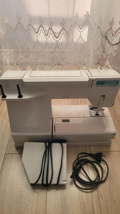 Maszyna do szycia Satrap