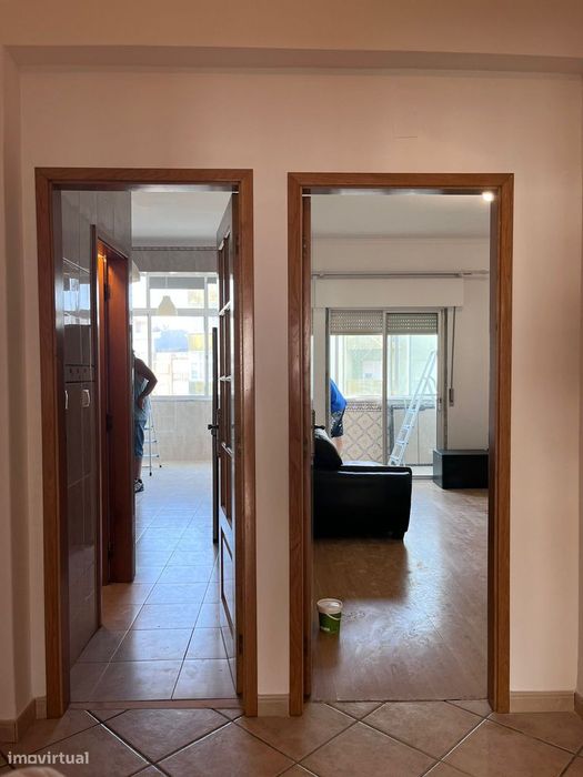 Excelente Apartamento T2 para Arrendamento (Sem Mobília)