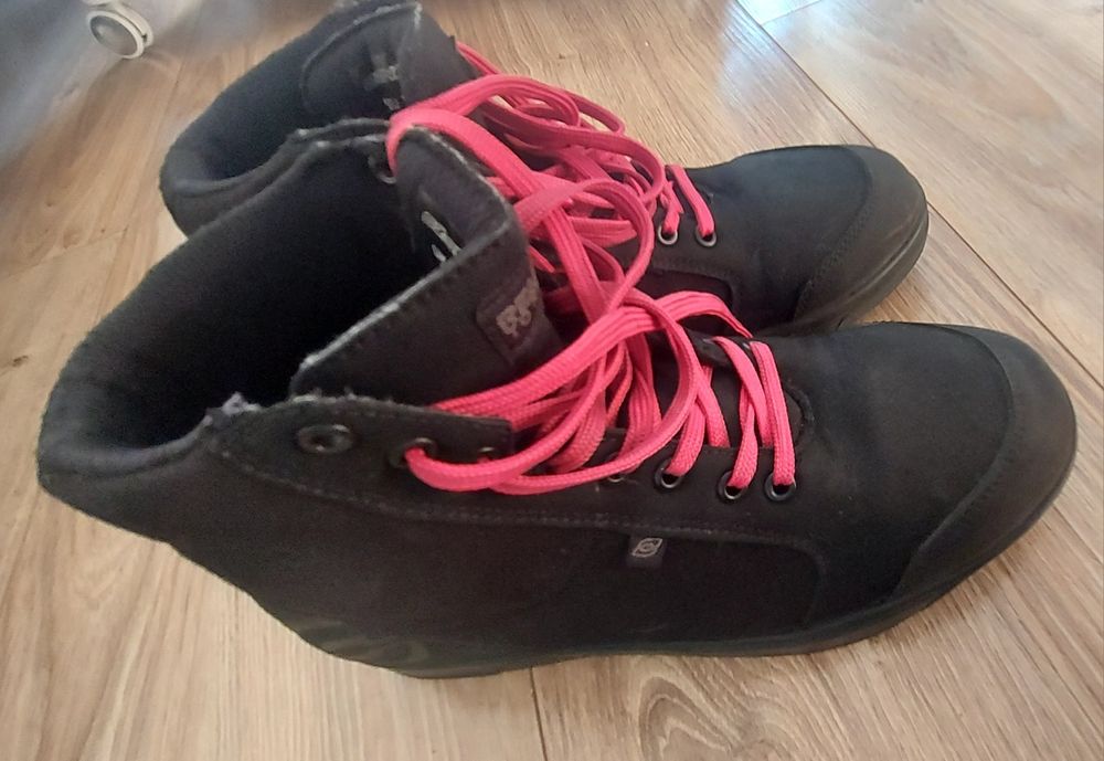 Buty damskie na motor