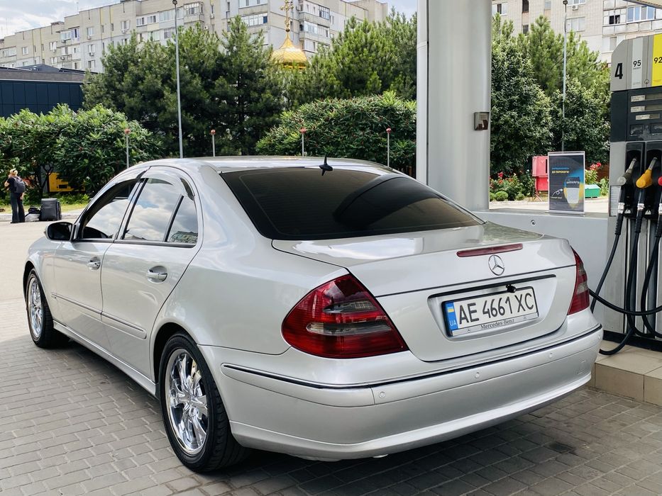 К вашему вниманию в породаже Mercedes Benz  надёжный конфортный w211 2003 года