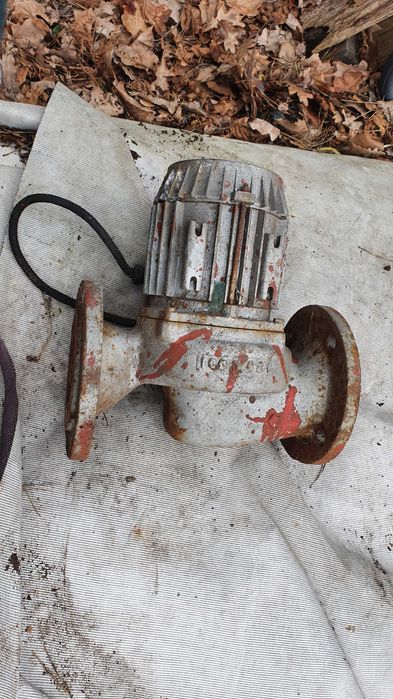 3 Pompy obiegowe stare