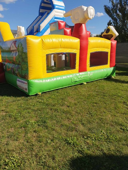 Plac zabaw dmuchany Bob