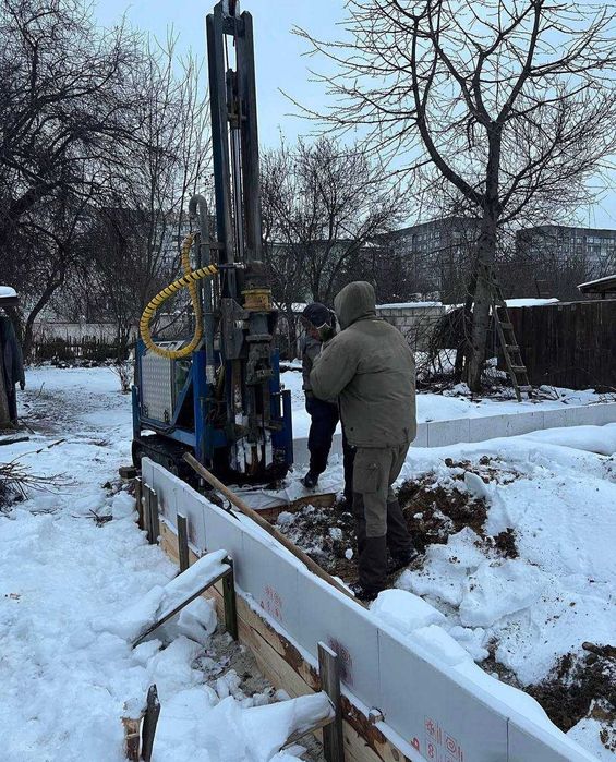 Буріння свердловин / Буріння скважин / Облаштування скважини НЕ ДОРОГО