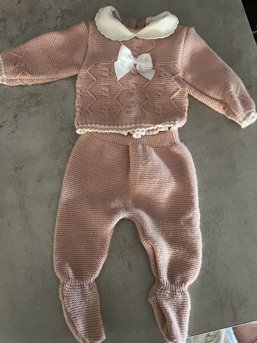 Ніжний костюмчик для дівчинки