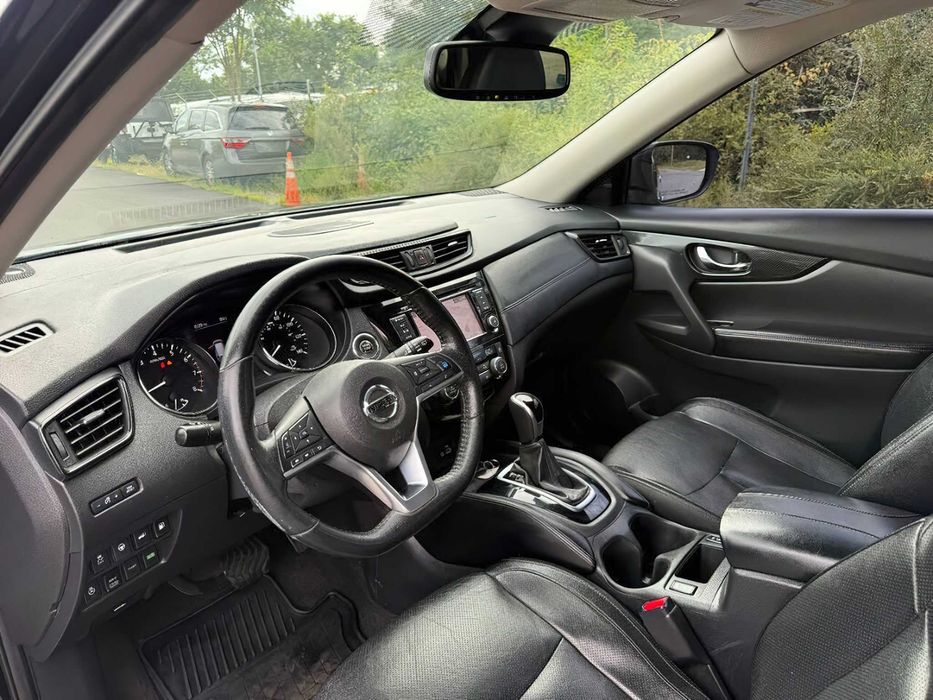 Nissan Rogue      2018