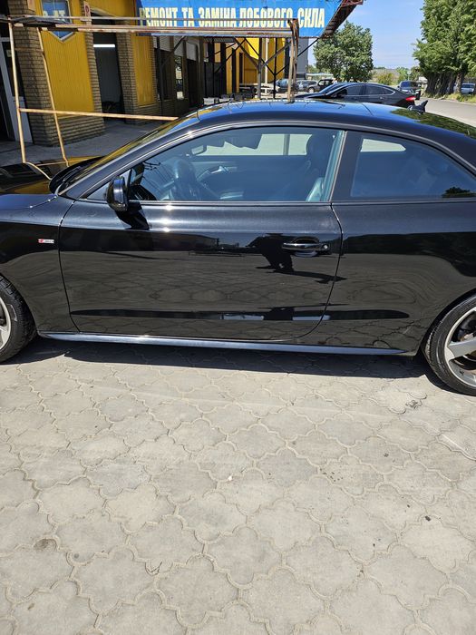 Продам AUDI A5 купе.