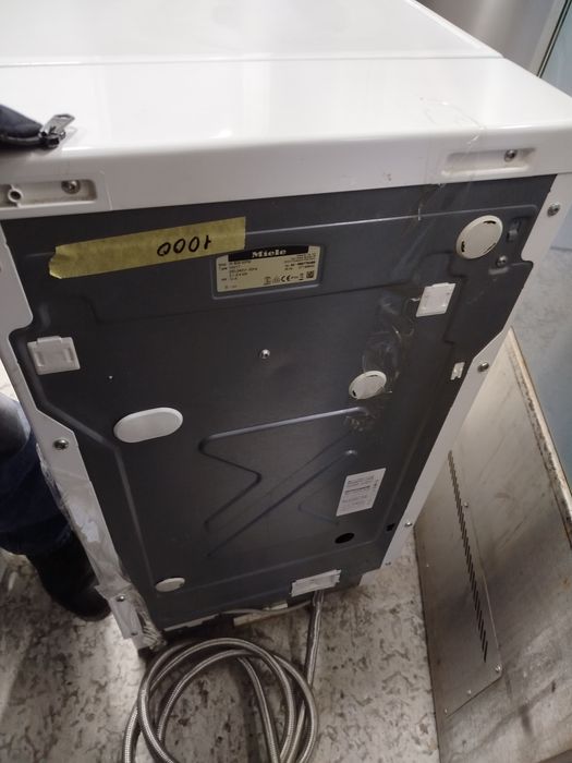 Пральна машина Miele W604.