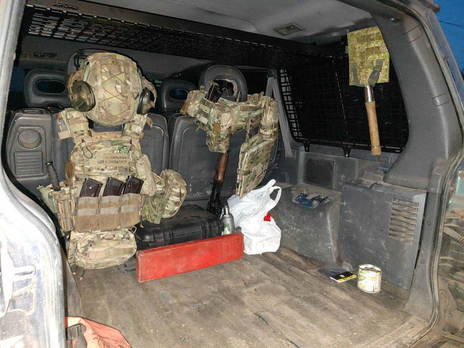 Mitsubishi Pajero 2 Захист решітка панелі вікон багажника полка