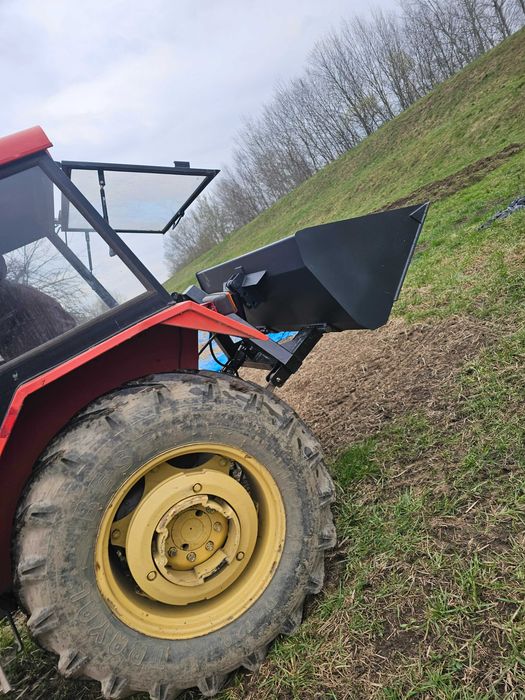 Łyżka hydrauliczna z Kiprem HYDRAULICZNYM na tył Łycha do ziemi szufla