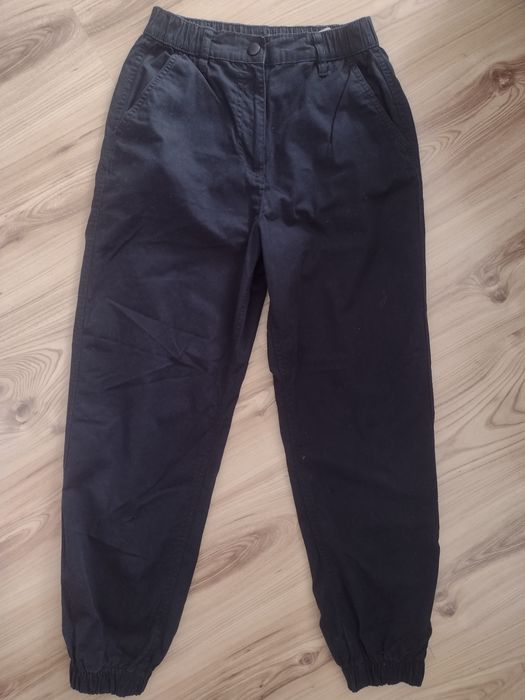 Spodnie typu jogger 32 Cropp