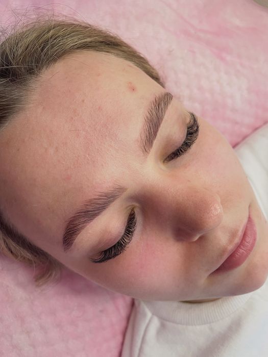 Stylizacja Rzęs / Brwi/ Makijaż /Wszystkie Metody Dogodne Terminy