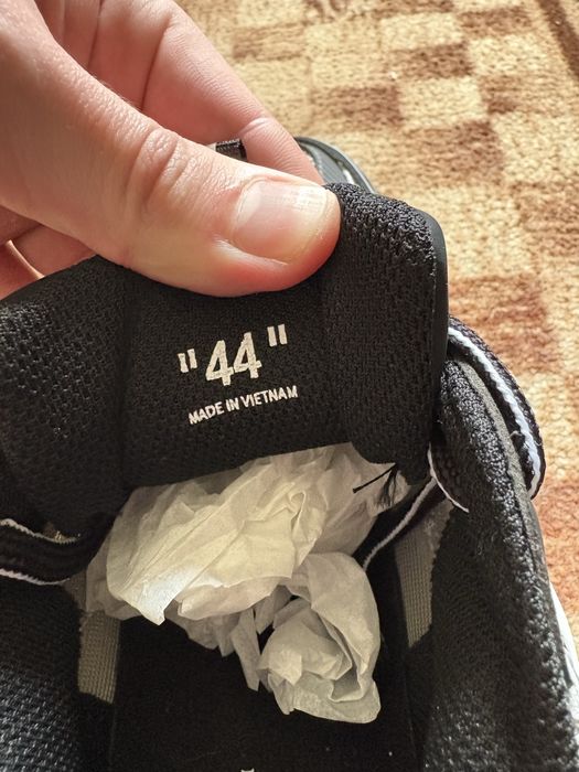 Be Right Back Off-White 'LIGHT GREY /BLACK'