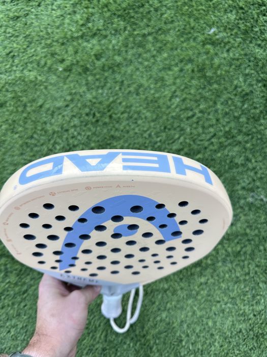 Limited edition padel racket Head Extreme motion Paula Josemaria