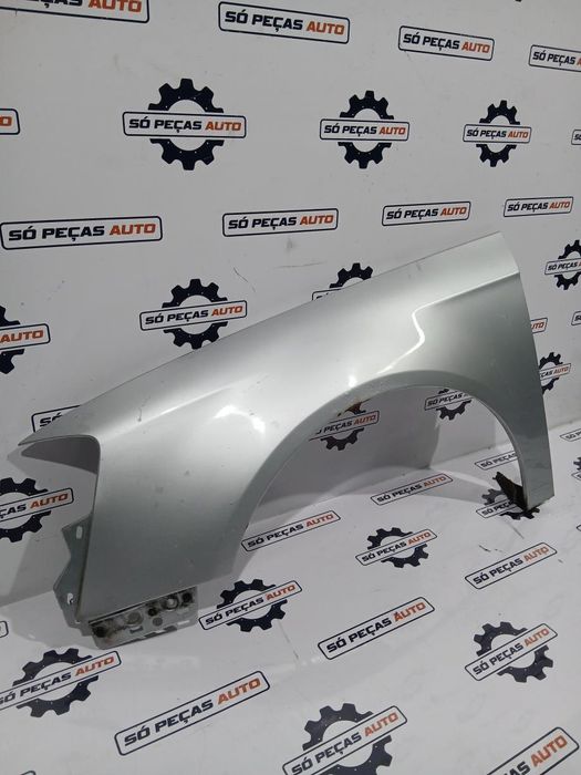 GUARDA LAMAS ESQUERDO PRATEADO VOLSWAGEN PASSAT B6 SALOON 1.6TDI ANO: