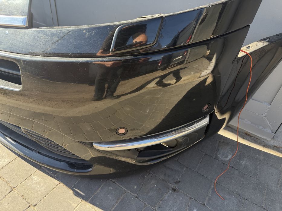 Citroen c4 grand picasso бампер.