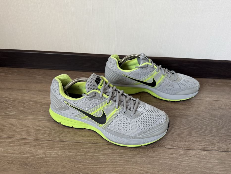 Кросівки Nike 45.5 розмір