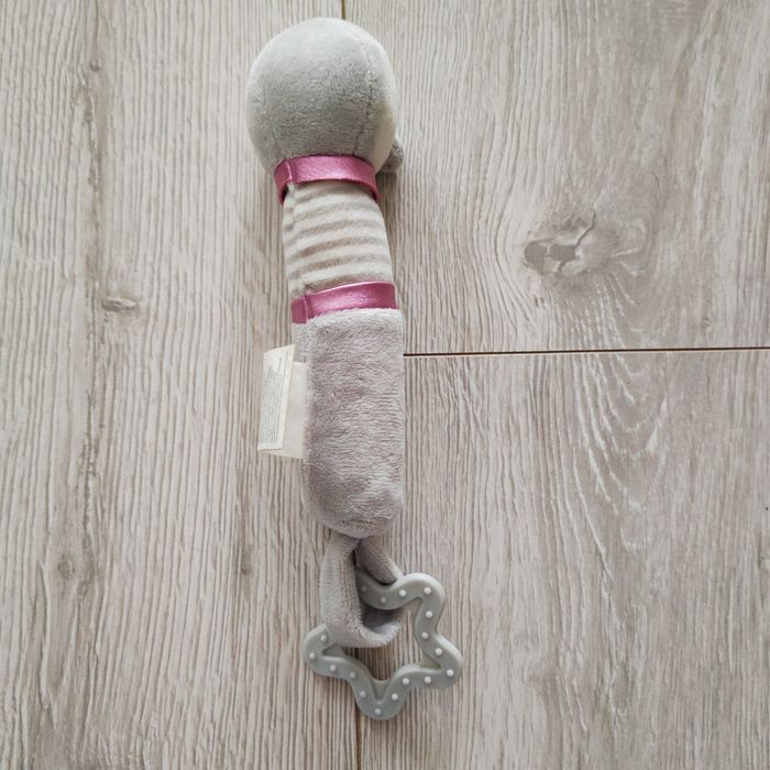 Piszczałka grzechotka pingwinek