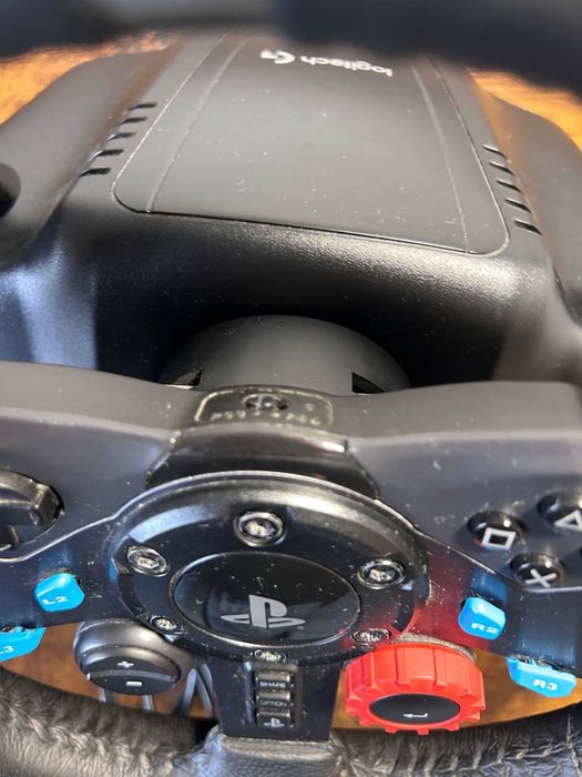 Logitech G29 + педалі + коробка передач — відмінний стан
