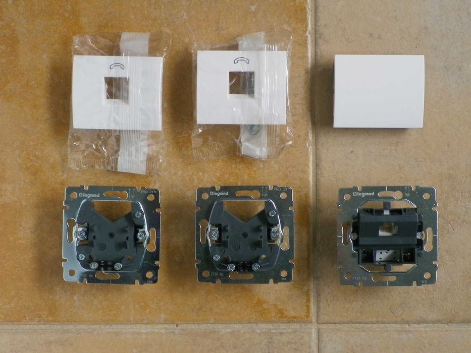 Legrand-Galea Series Sockets-White-New64284585968131120